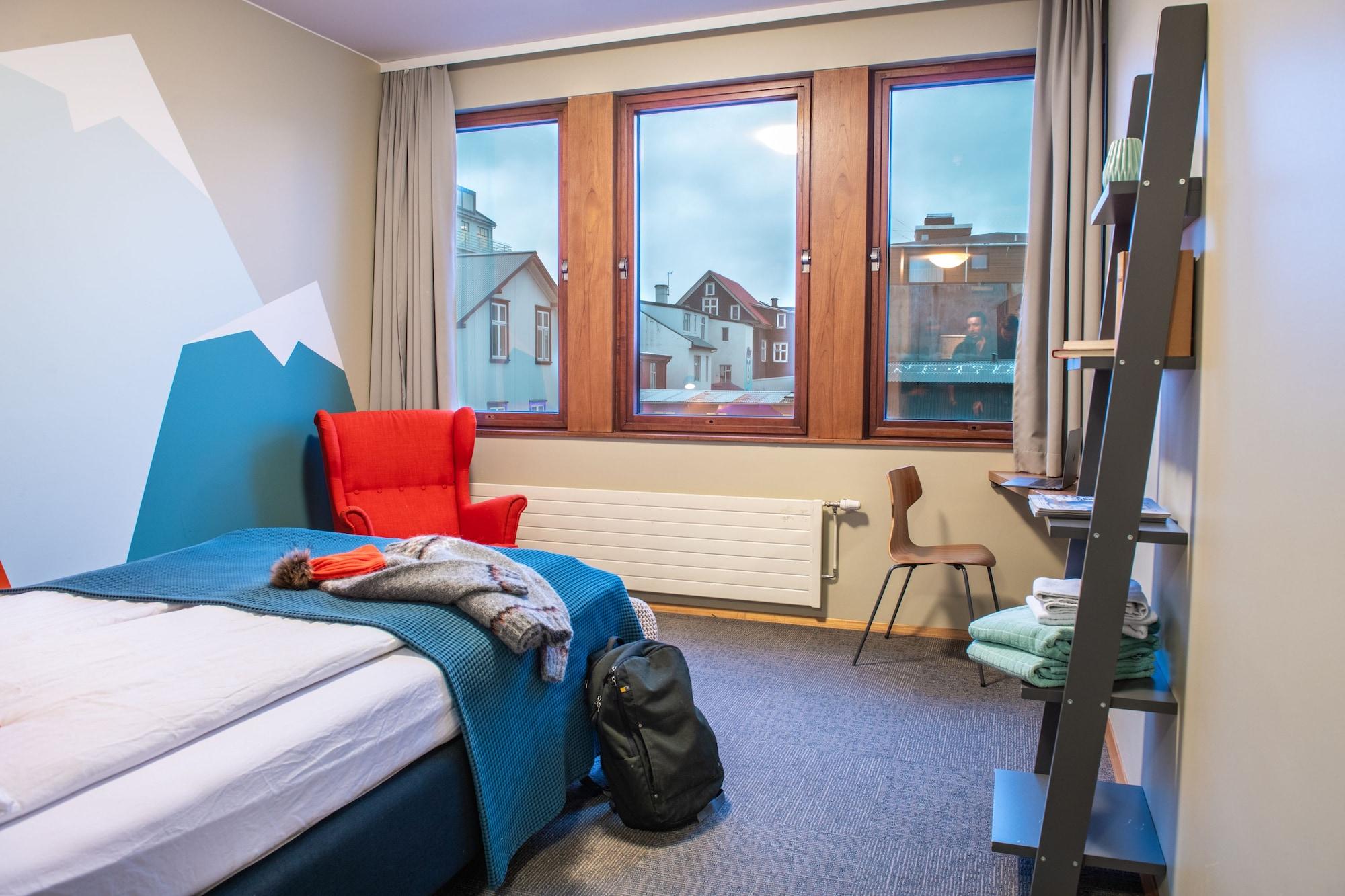 Loft - Hi Eco Hostel Рейкьявик Экстерьер фото
