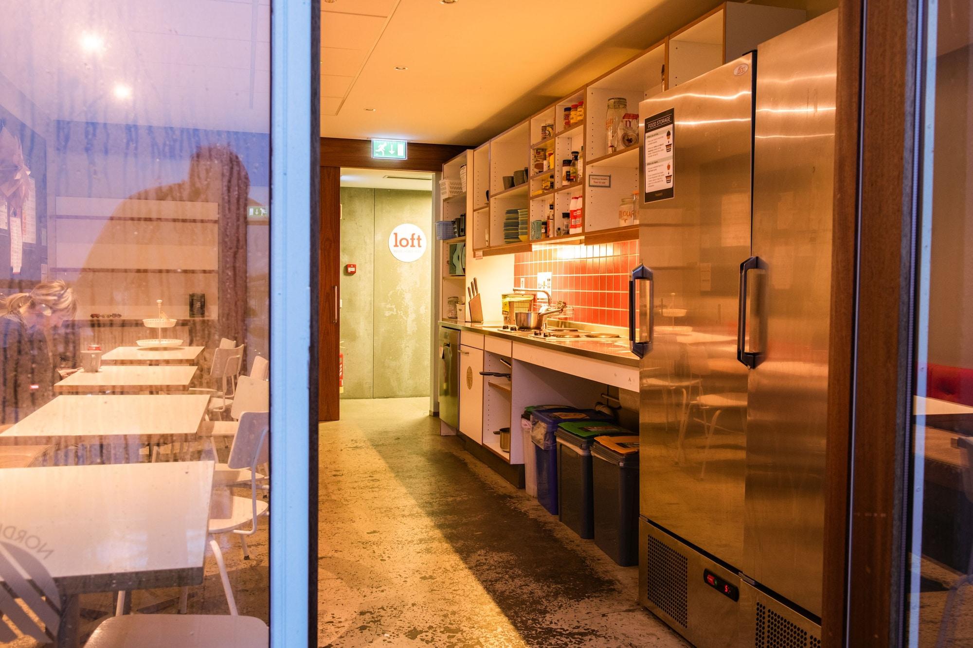 Loft - Hi Eco Hostel Рейкьявик Экстерьер фото