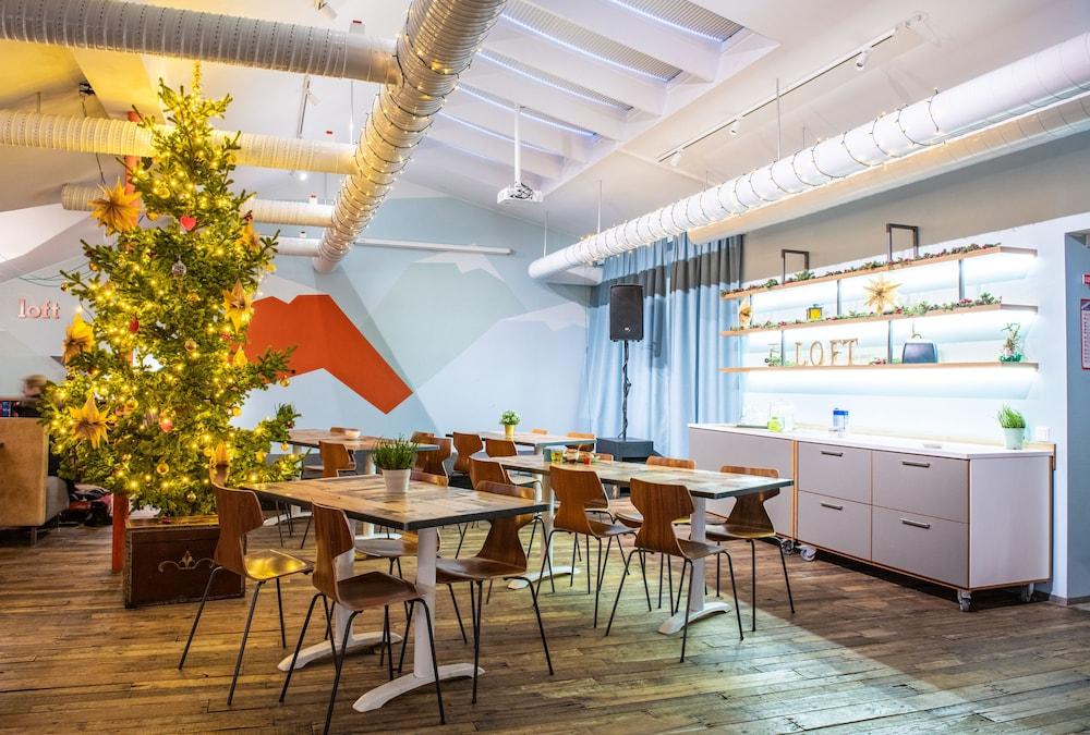 Loft - Hi Eco Hostel Рейкьявик Экстерьер фото